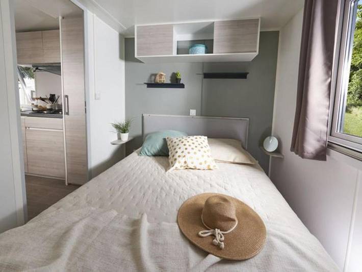 Location de vacances pour 6 personnes, avec terrasse et piscine à Seillac - 3