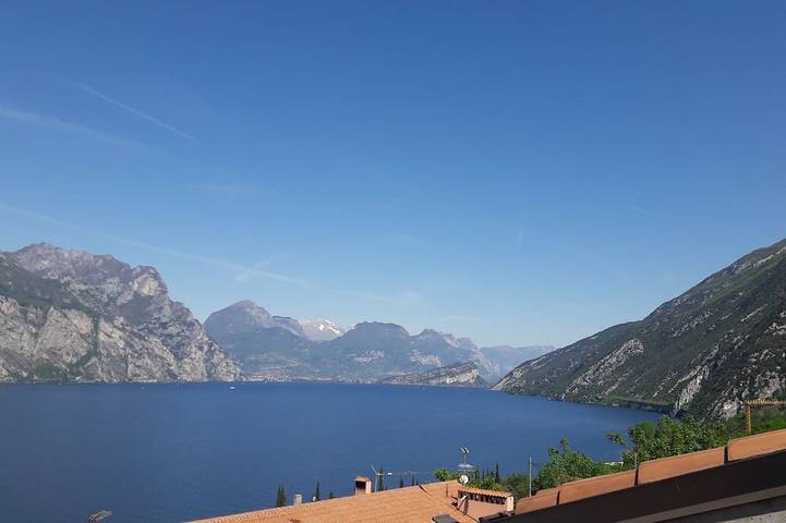 Ferienwohnung für 6 Personen, mit Balkon und Terrasse in Malcesine