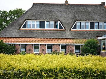 Ferienhaus für 30 Personen, mit Terrasse und Balkon/Terrasse in Friesland