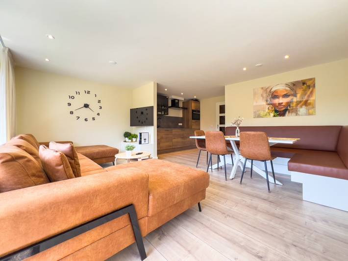 Ferienwohnung für 6 Personen, mit Balkon und Garten in Oostkapelle - 2