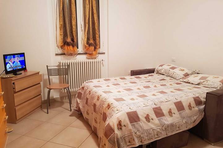 Apartamento entero, Apartamento nuevo a 200 metros del mar. in Marina di Cecina, Cecina (desambiguación)