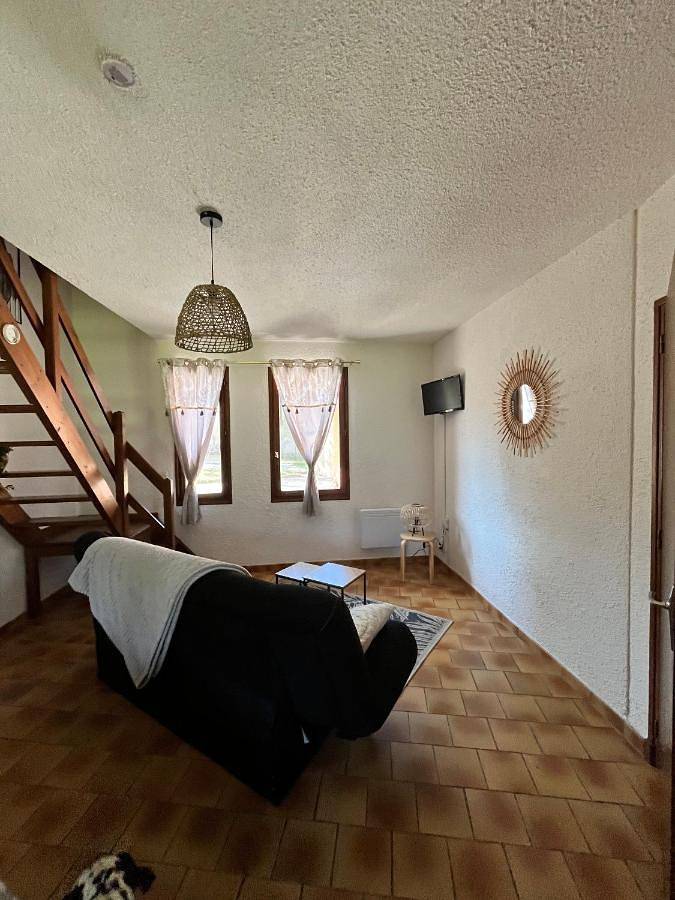 Gîte pour 4 personnes, avec vue et jardin, animaux acceptés à Seyne-les-Alpes - 3