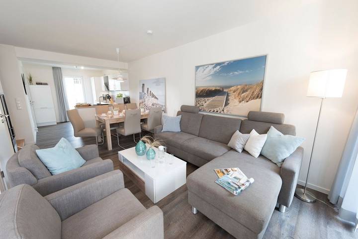 Ferienhaus für 6 Personen, mit Sauna und Ausblick sowie Balkon in Wangerland - 2