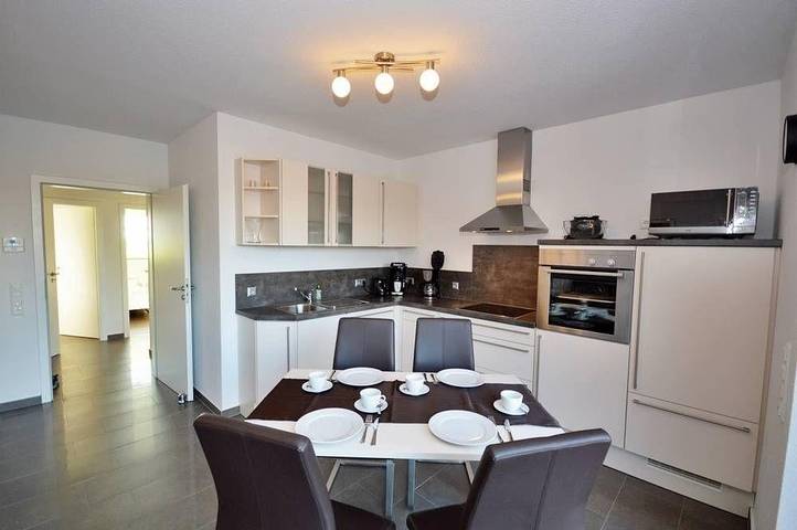 Ferienhaus für 4 Personen, mit Terrasse und Garten in Norden - 3