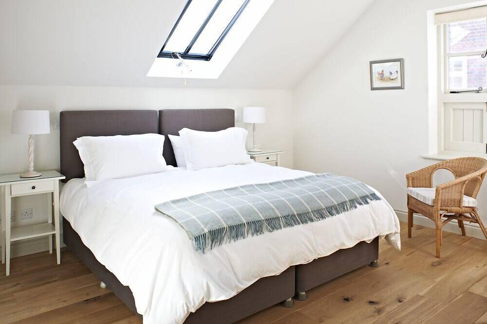 Entire apartment, The Stable at Manor Farm Courtyard Cottages in Berkshire