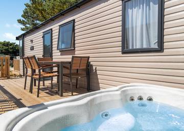 Glamping for 4 People in South-Wales, Pembrokeshire, Photo 1