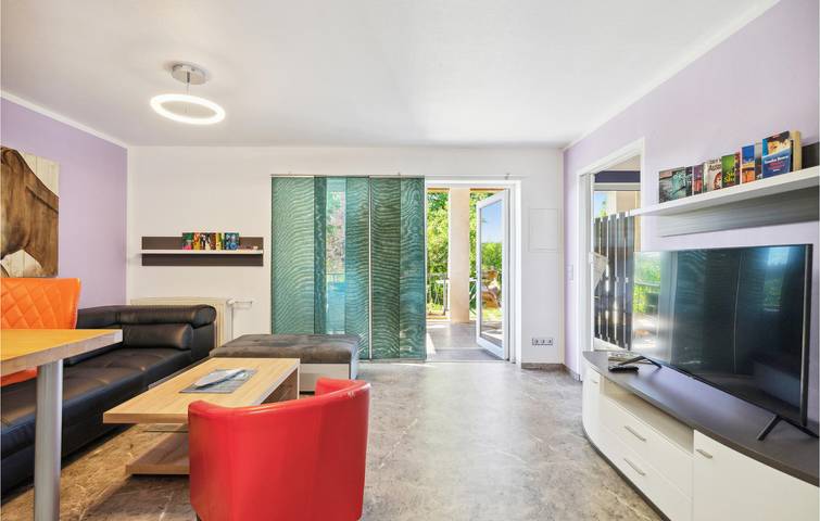Ferienwohnung für 4 Personen, mit Sauna und Garten sowie Terrasse in Zeulenroda-Triebes - 2