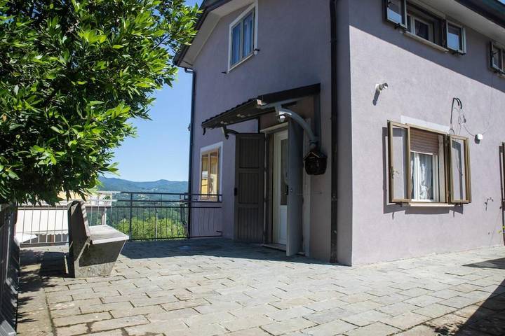 Chalet para 9 personas, con vistas y jardín - 1