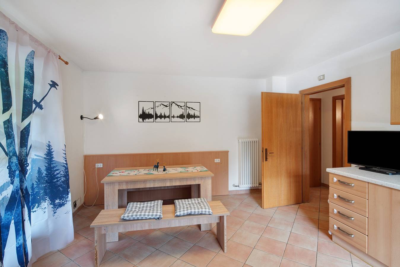 Appartement 'Camilla - Primo Piano' met Uitzicht op de Bergen en Balkon, foto 13
