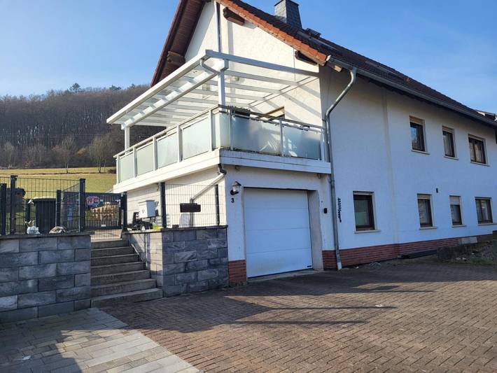 Ferienwohnung für 4 Personen, mit Balkon und Garten in Naturpark Lahn-Dill-Bergland