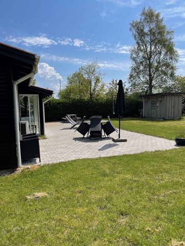 Ferieudlejning til 4 Personer i Høll, Hvidbjerg Strand, Billede 2