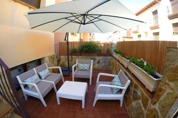 Gîte pour 5 personnes, avec terrasse, animaux acceptés à Lanzahíta