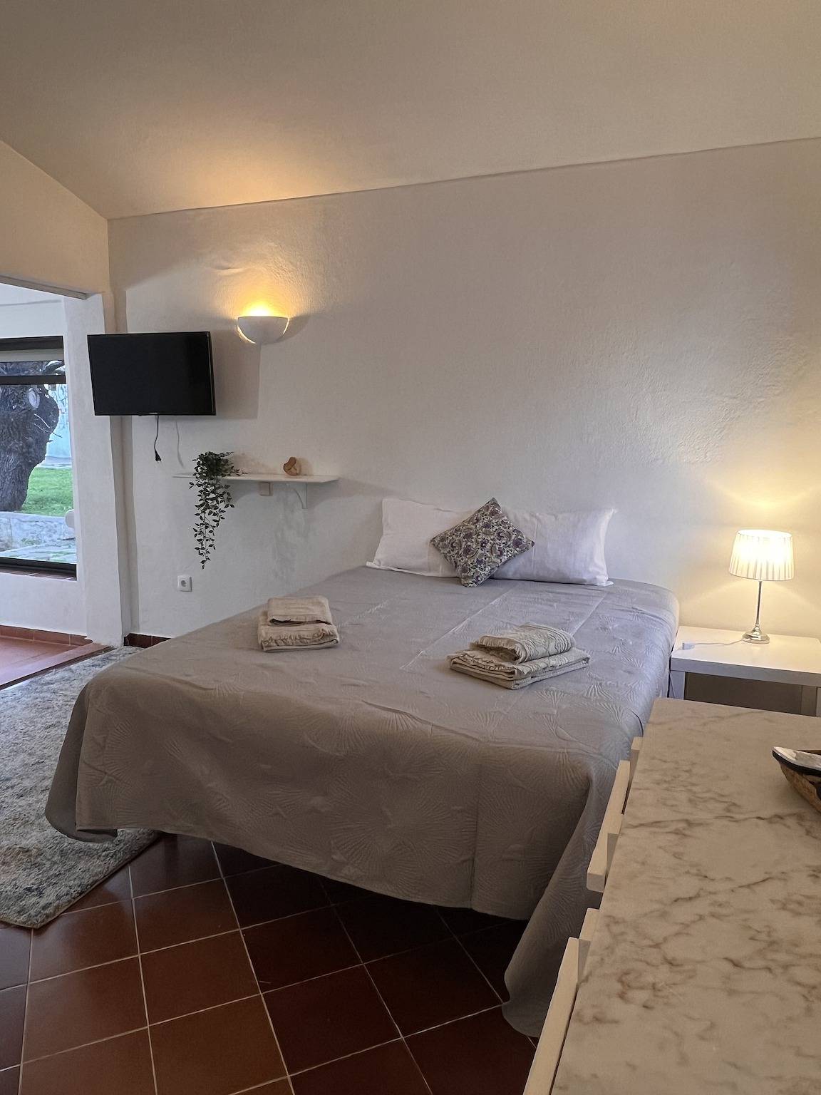 Casa Vacacional 'Dade' con Piscina Compartida, Wi-Fi y Aire Acondicionado in Tavira, Santa Luzia (Tavira)