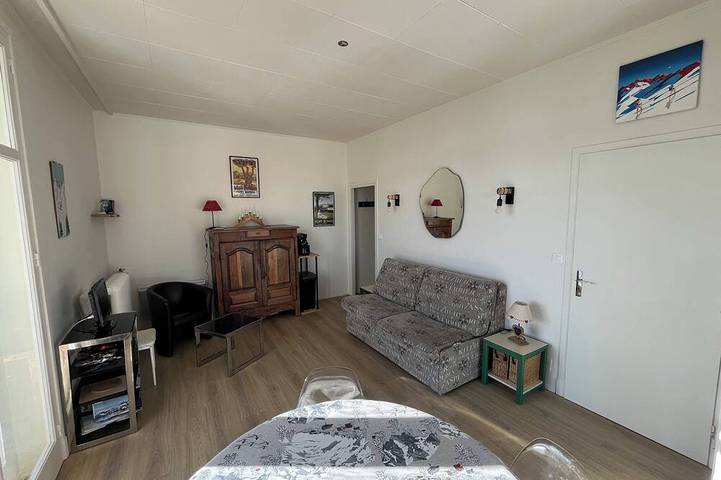 Gîte pour 6 personnes, avec Balcon dans Office De Tourisme De Font Romeu - 3
