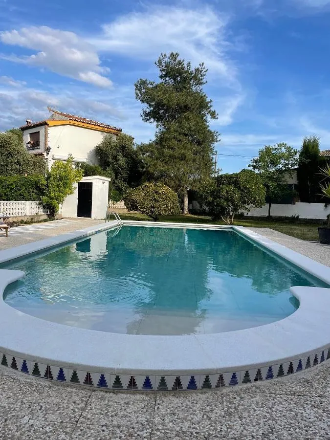 Casa rural para 2 personas, con jardín además de vistas y piscina - 1