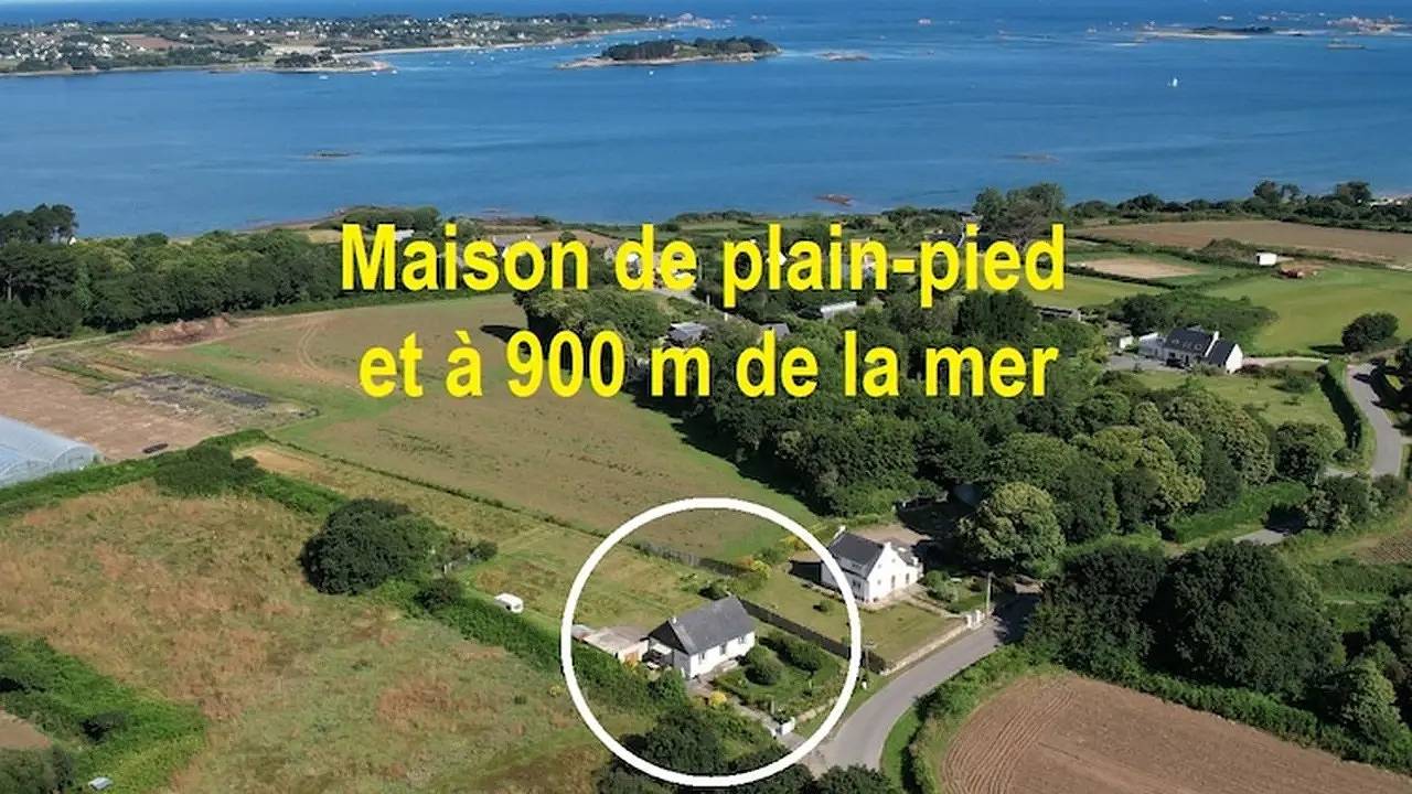 Maison de vacances pour 5 personnes avec jardin in Kerbors, Côte de Granit Rose