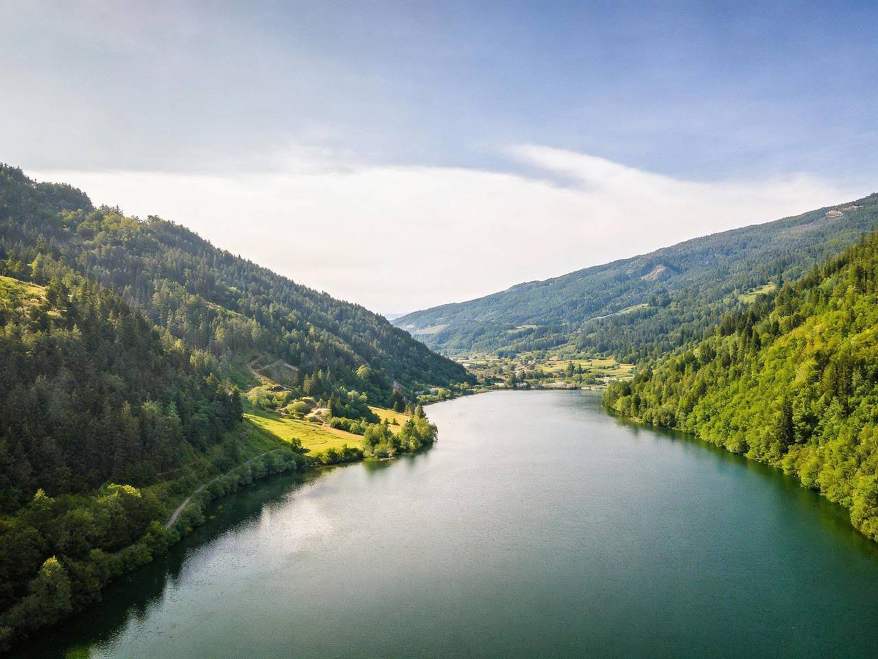 Luxus-Chalet mit Sauna und Terrasse am See in Afritz am See, Villach-Land