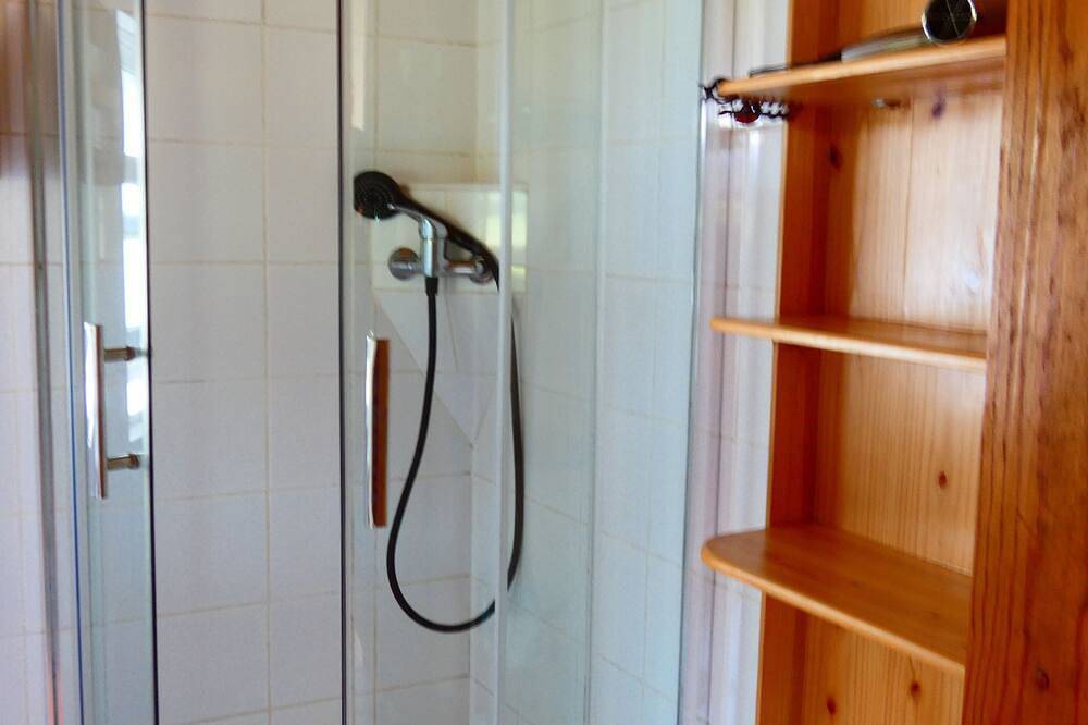 Ferienhaus mit Familienanschluss, Insel Pico in Ruhe u mit traumhafter Aussicht in Piedade, Pico (Azoren)