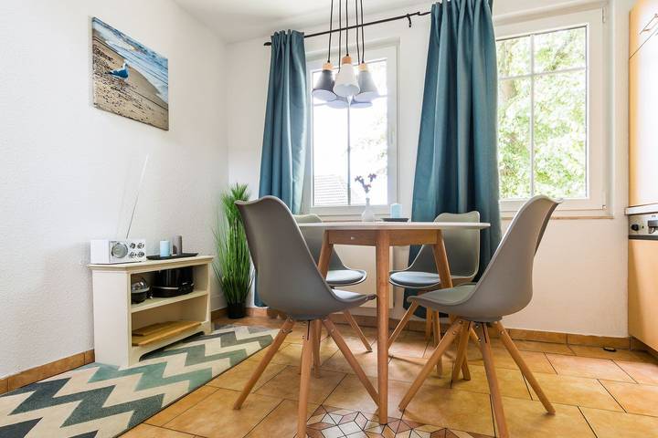 Ferienwohnung für 2 Personen, mit Whirlpool und Garten, mit Haustier in Wustrow