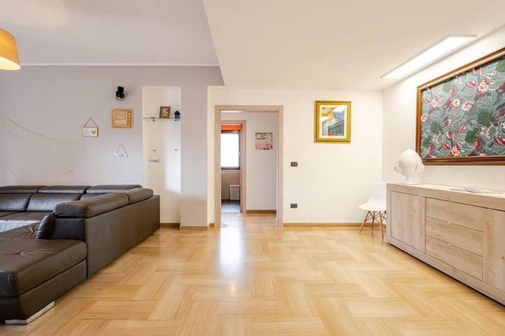 Location de vacances pour 12 personnes, avec piscine ainsi que jardin et vue, adapté aux familles à Conversano - 4