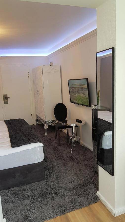 Comfort Single Room in Reinhardshausen, Bad Wildungen