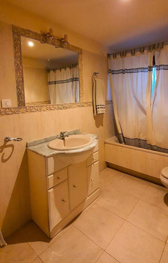 Casa rural para 7 personas, con Balcón y Terraza además de Jardín y Vistas en Villanueva de las Manzanas - 4
