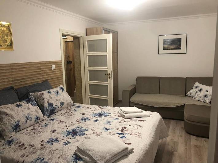Apartament wakacyjny dla 4 osób, z balkon w Jezioro Białe