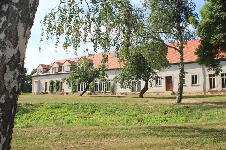 Ferienhaus für 2 Personen, mit Terrasse und Garten sowie Ausblick in Golßen
