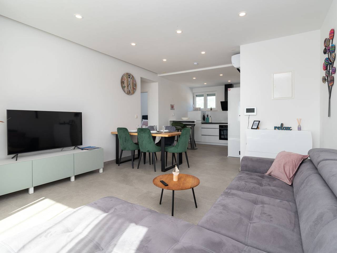 Ganze Wohnung, M&M 2 in Kastel Novi, Kaštela