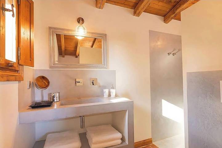 Location de vacances pour 2 personnes, avec jardin et terrasse, animaux acceptés à Figari - 3