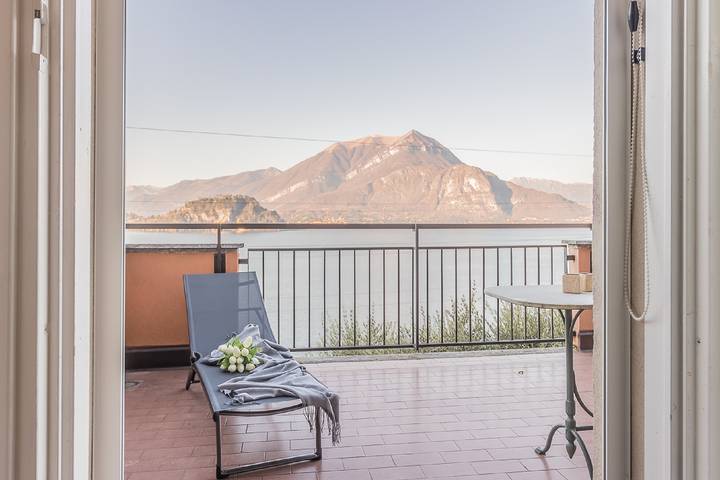 Ferienwohnung für 6 Personen, mit Terrasse und Garten sowie Seeblick in Gemeinde Varenna - 2