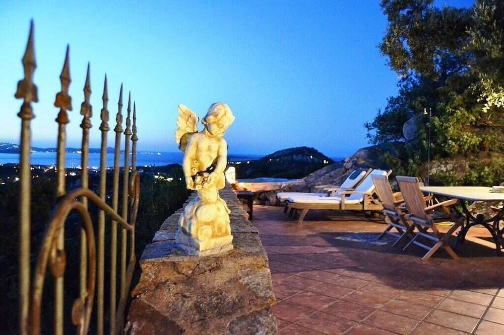 Villa Vista, from the terrace a stunning view to  Costa Smeralda and the Islands in Porto Rotondo, Costa Smeralda