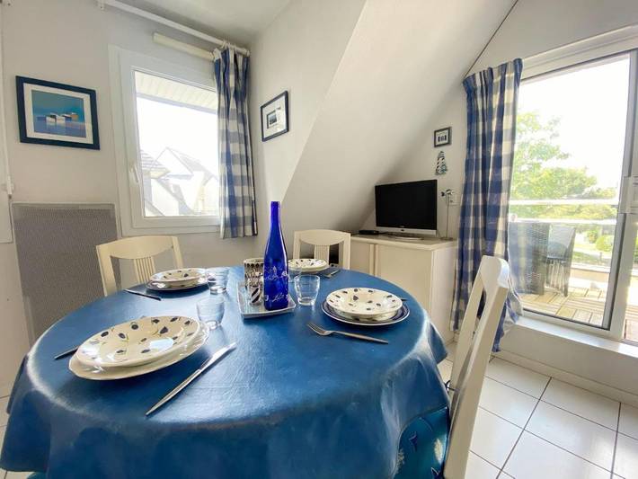 Gîte pour 3 personnes, avec terrasse dans Plage Ty Bihan - 2