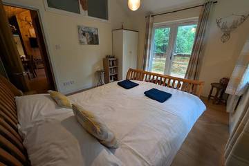Log Cabin for 4 People in Loch Awe, Scotland, Photo 1