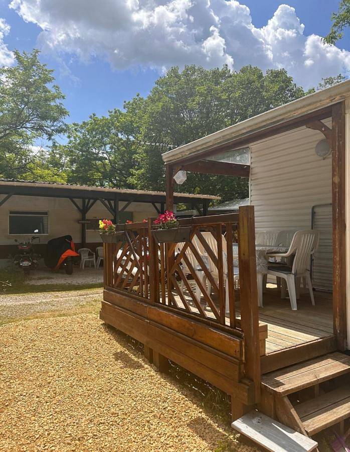 Location de vacances pour 5 personnes, avec jardin et terrasse à Saint-Paulet-de-Caisson - 3