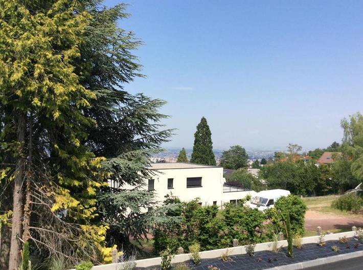 Cottage pour 4 personnes, avec vue et jardin à Ceyrat