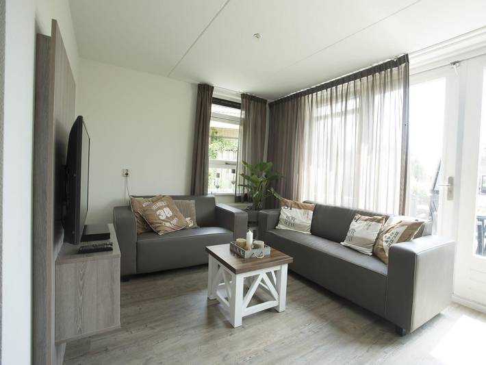 Bungalow für 4 Personen, mit Terrasse, kinderfreundlich in Medemblik - 2