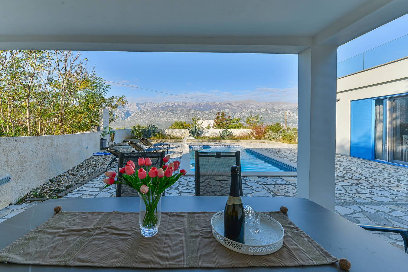 Charming Villa Anna with private pool in Vinjerac, Zadar