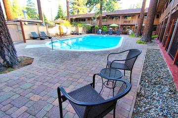 Gîte pour 4 personnes, avec piscine à South Lake Tahoe