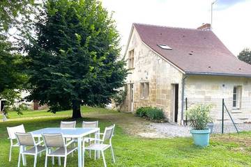 Gîte pour 6 personnes, avec jardin à Bonneuil-Matours