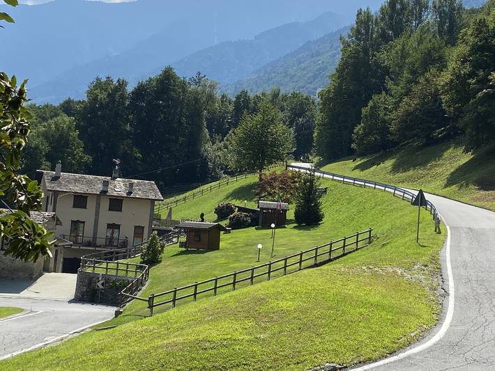 Holiday rental for 6 people, with garden in Alps