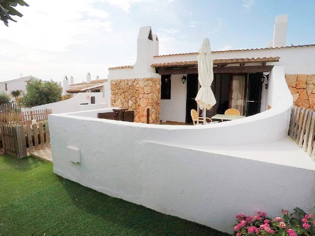 Holiday Home 'Estrellas, 19' with Shared Pool, Private Terrace and Shared Garden in Cap d'Artrutx, Ciutadella