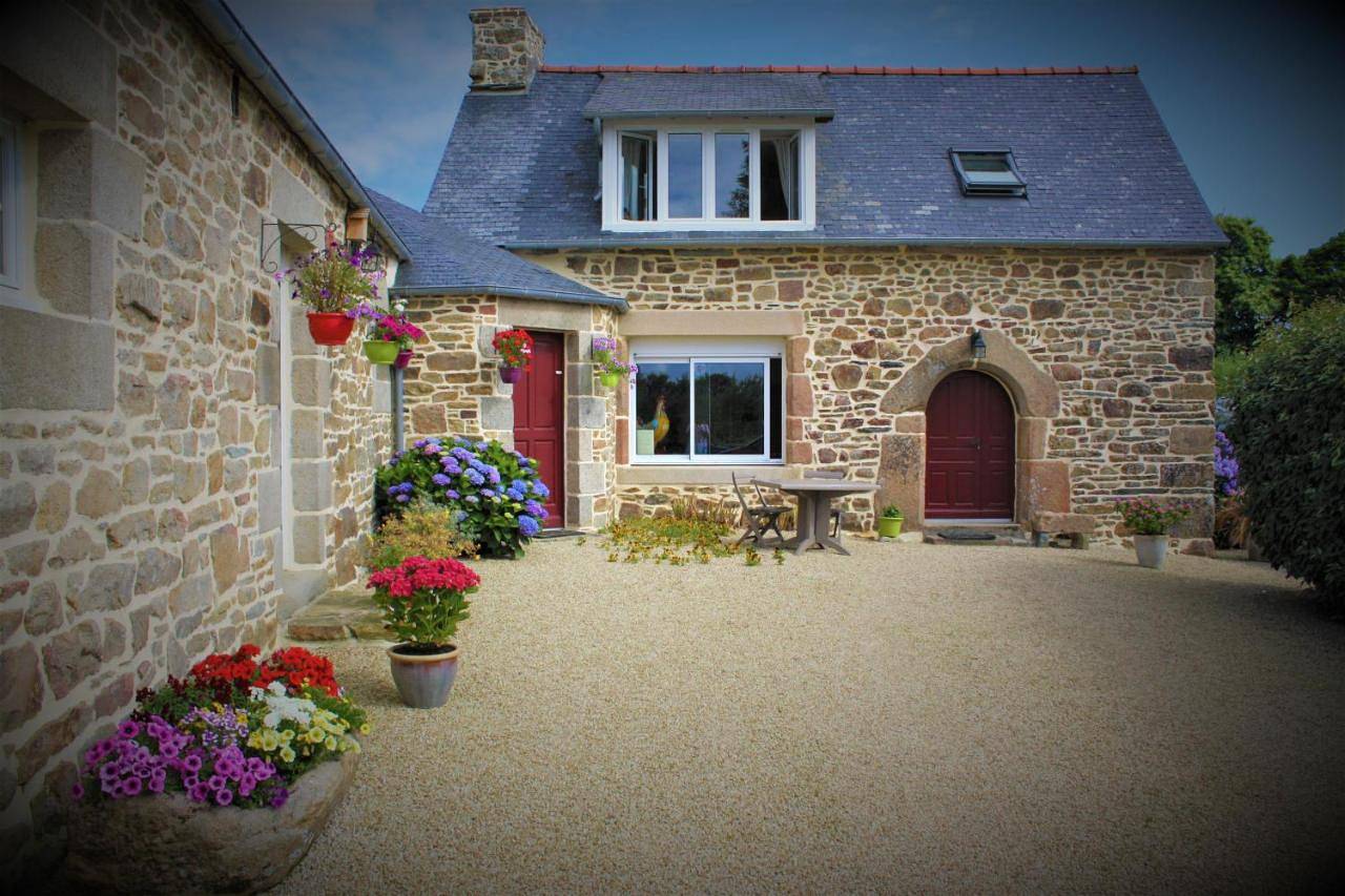 Breizh A-Gevret in Lannion, Côte de Granit Rose