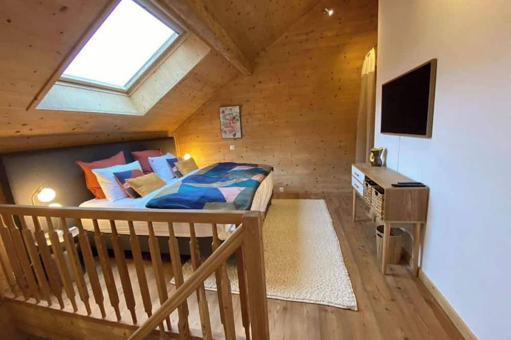 Chalet sleeps 12 - exceptional view - close to the slopes and thermal baths in Ovronnaz, Chamoson