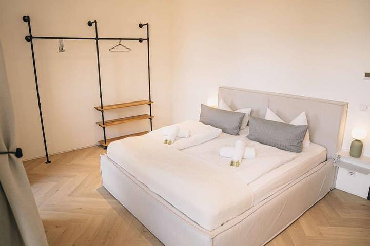 Appartement entier, Rr | Le Penthouse | Luxe 105 m² | Central | WiFi in Magdebourg, Elbe-Börde-Heide