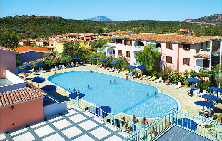 Ferienwohnung für 6 Personen, mit Terrasse und Pool