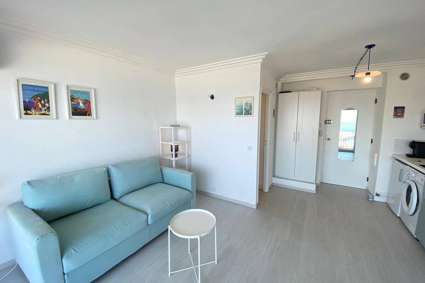 Studio entier, 06At1 - Studio cosy bord de mer situation idéale in Antibes, Région de Cannes
