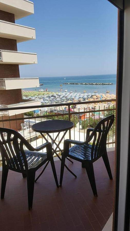 Appartamento per 4 persone, con Balcone e Terrazza nonché Panorama a Bellaria