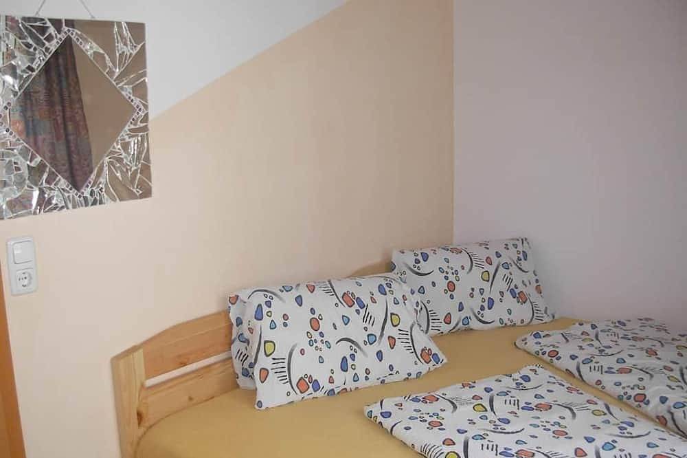 Ganze Wohnung, Apartment im Eg/2 Schlafräume/Dusche, Wc - Marlene, Haus in Rauris, Ski Amadé