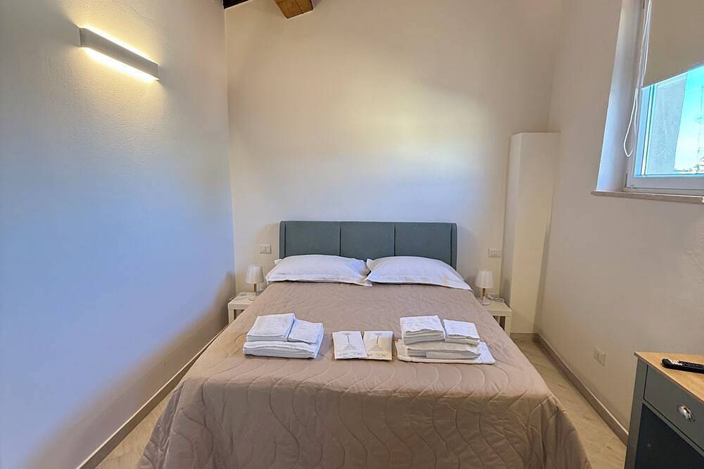 La Dimora di Roberta is located within walking distance of the Fortress and the historic center. in Montalcino, Val d'Orcia